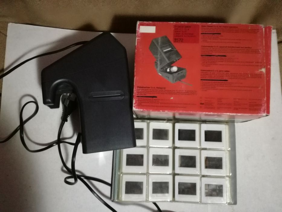 Aparat și diapozitive