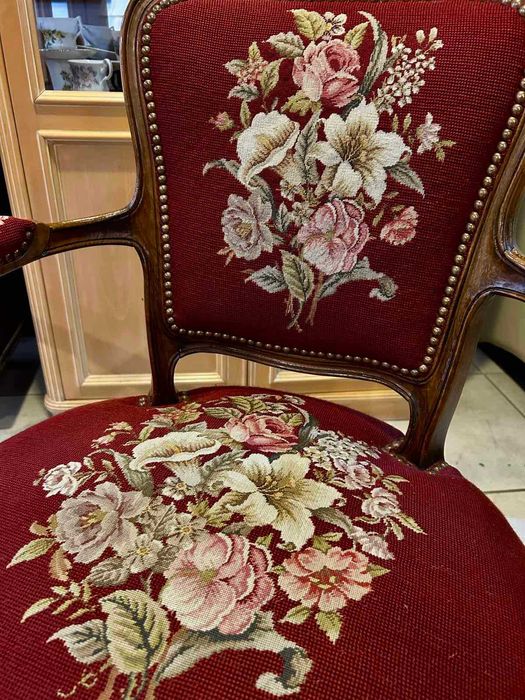 Класически кресла + пейка Холандия