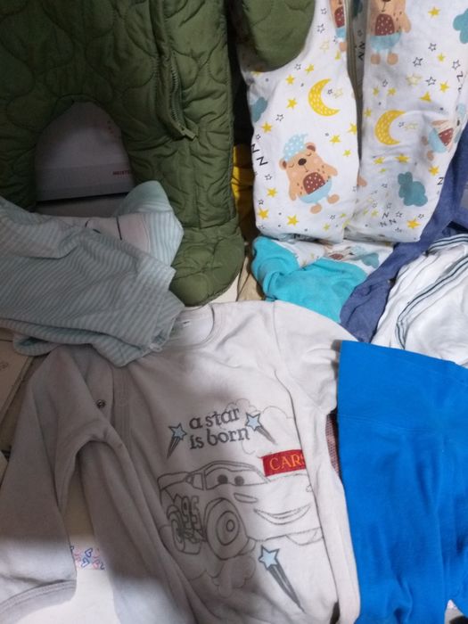 Lot Hainute Bebe Nr60-86...30 Articole