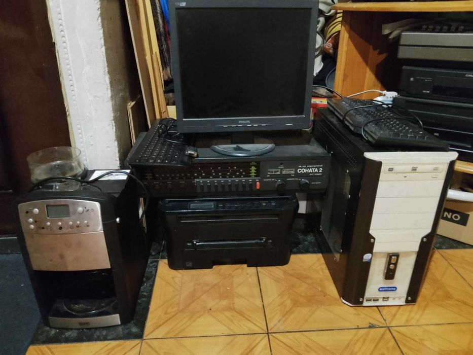 Каси с Амбалаж-Щендери-Стилажи-Столове-Рекламни Табели идр.