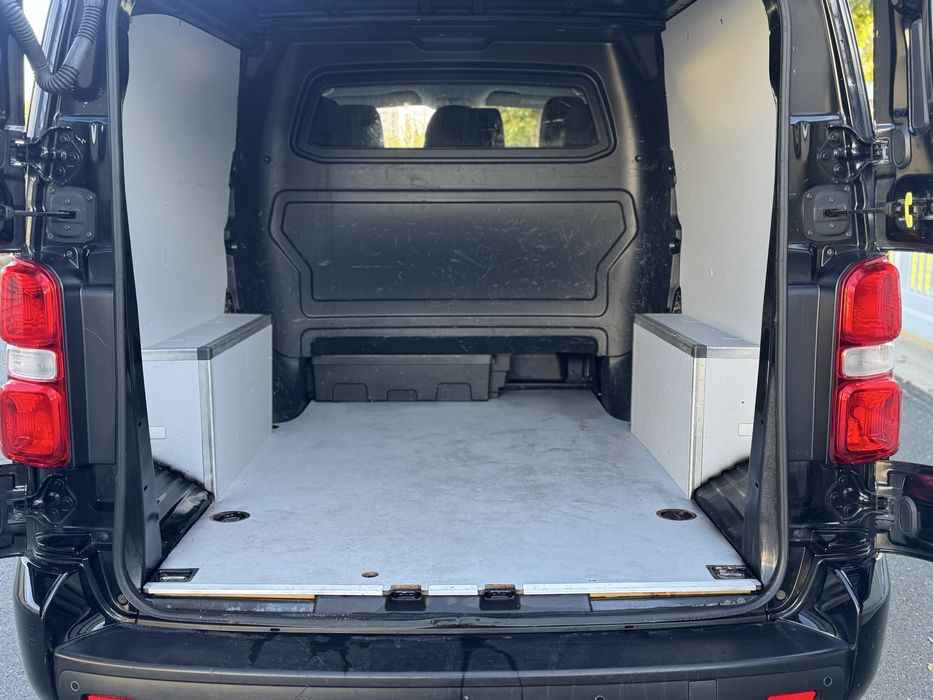 Opel Vivaro/Mixt 6 locuri/2022/2,0/km reali/ca nou.