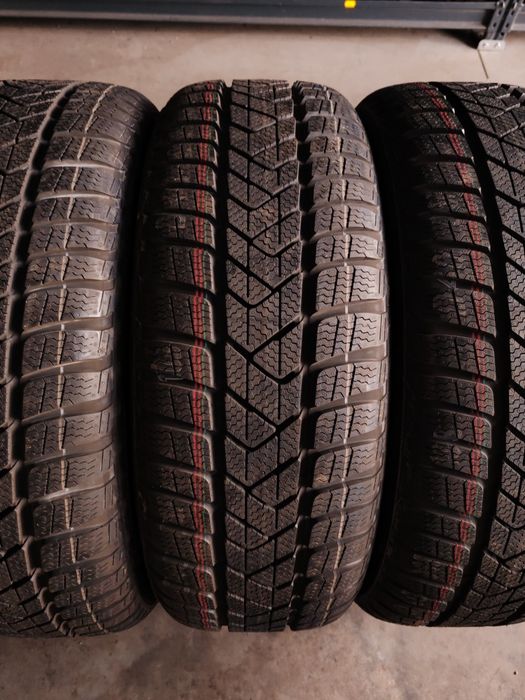 205 50 R17 iarna Anvelope Cauciucuri Pirelli noi 8mm