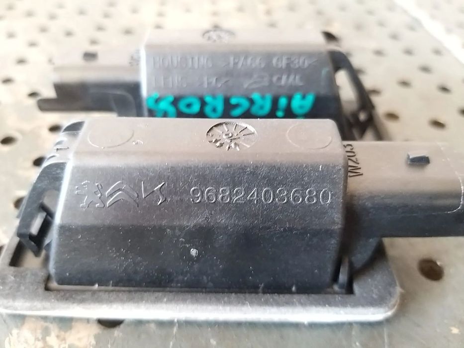 Set lampi numar citroen c5 aircross 9682403680