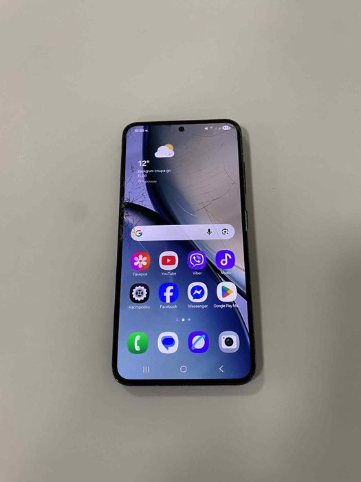 Продавам Samsung S23