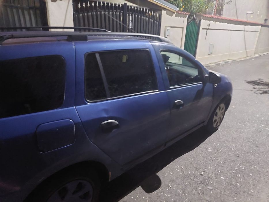 Vând Dacia Logan MCV cu gpl