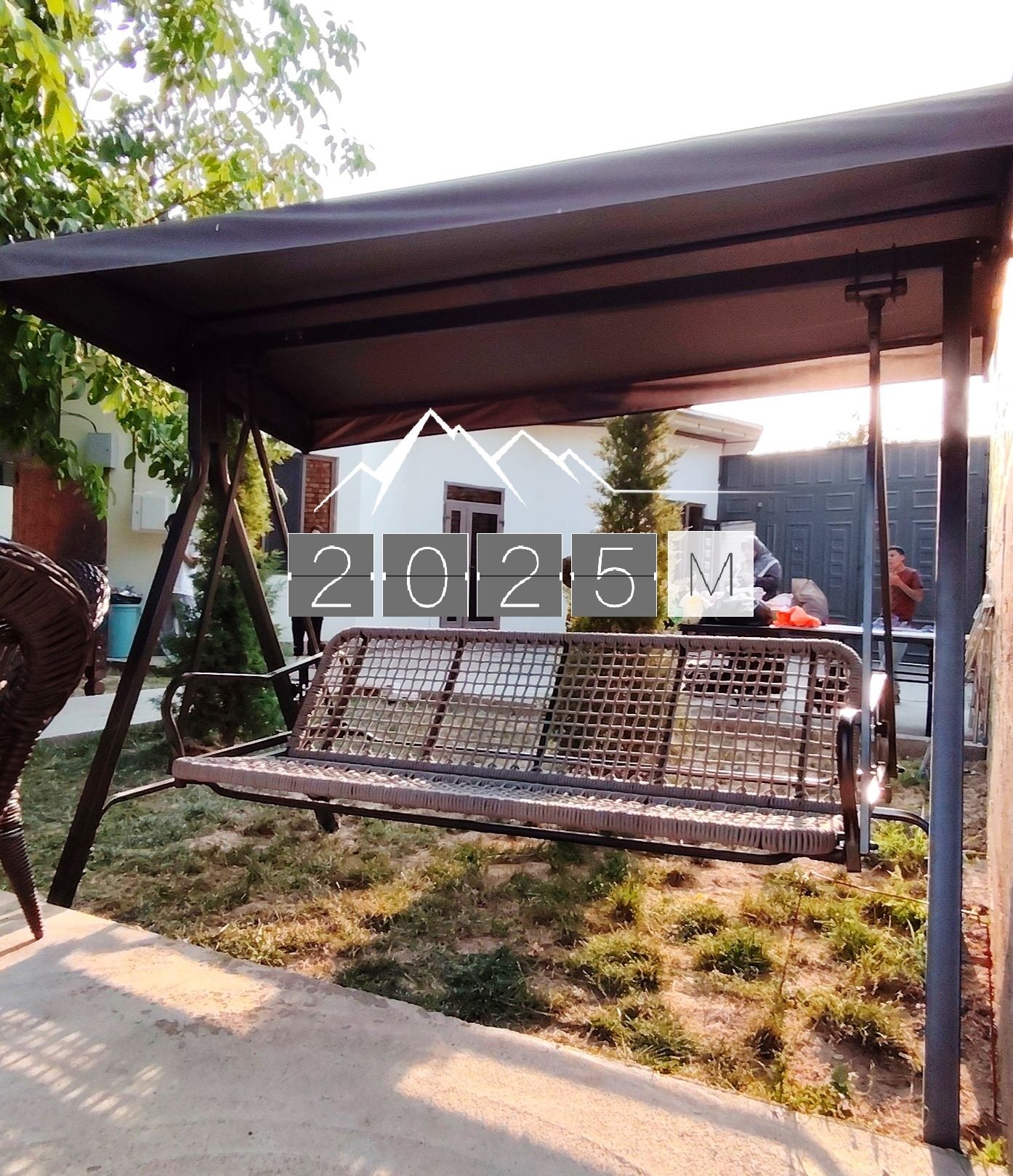 Dacha oqtosh GARDEN HOUSE Quyosh toza xavo uchun FAQAT OILA UCHUN