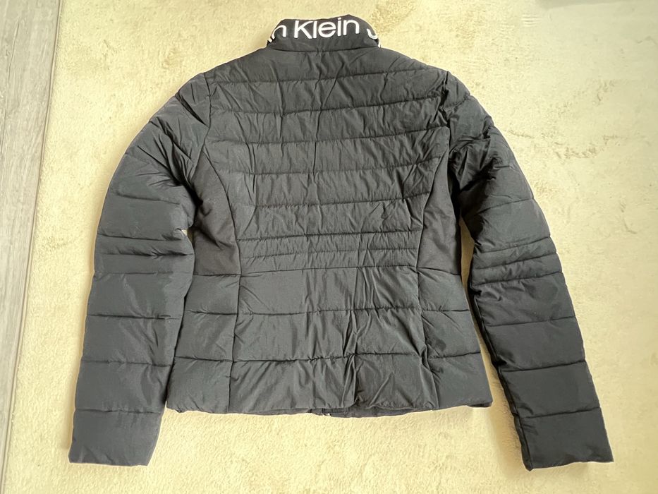 Дамско яке Calvin Klein