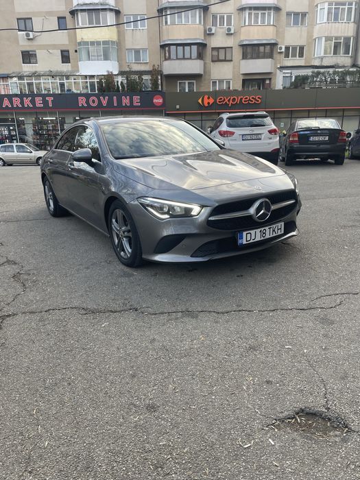Vand Mercedes-Benz CLA 180.absolut impecabila