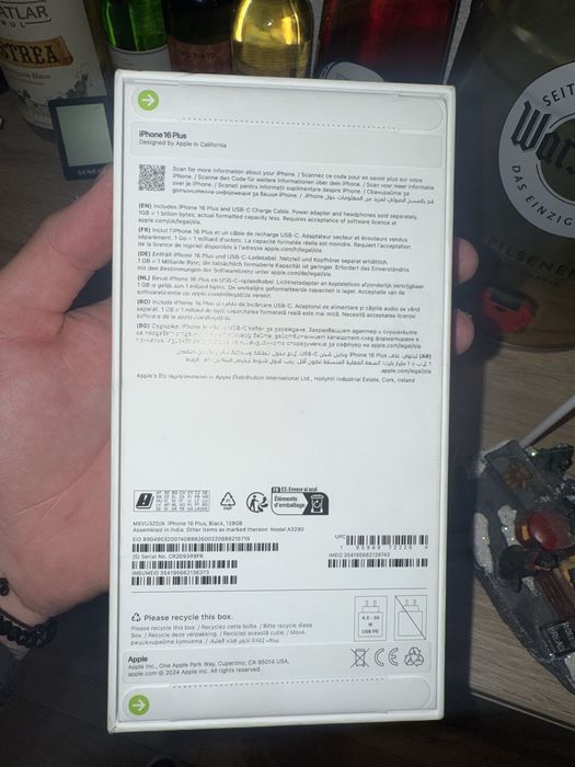 Iphone 16  PLUS.