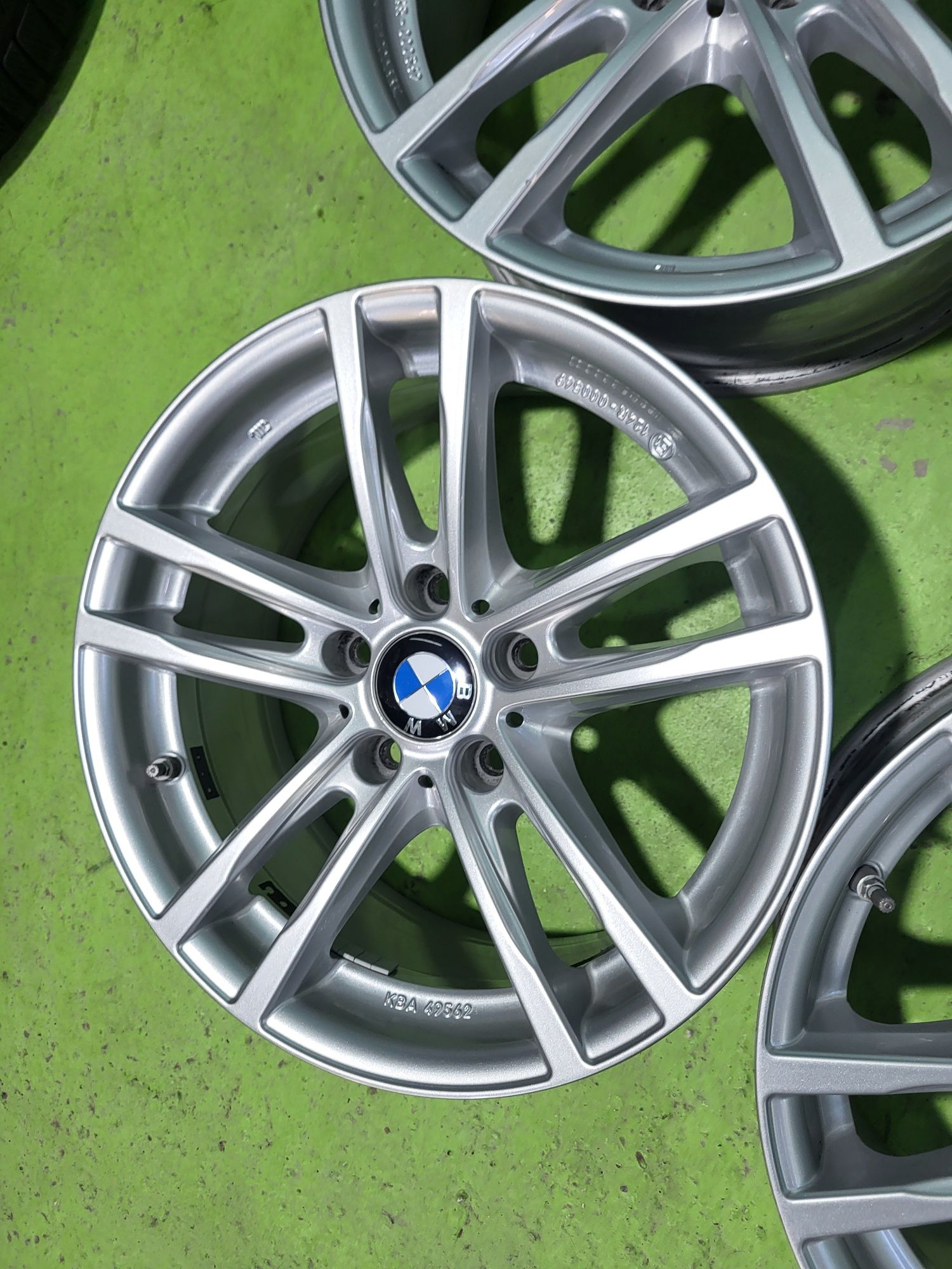 17 5x120 Bmw F30 F31 E90 E91 лети джанти 5х120