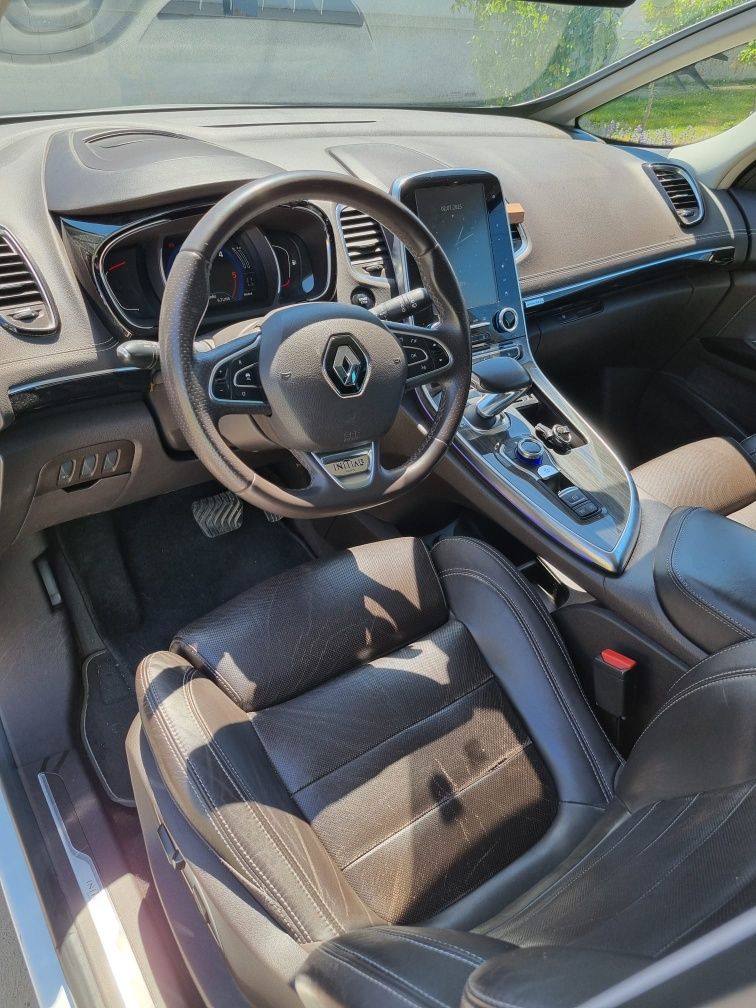 Renault Espace Inițiale Paris