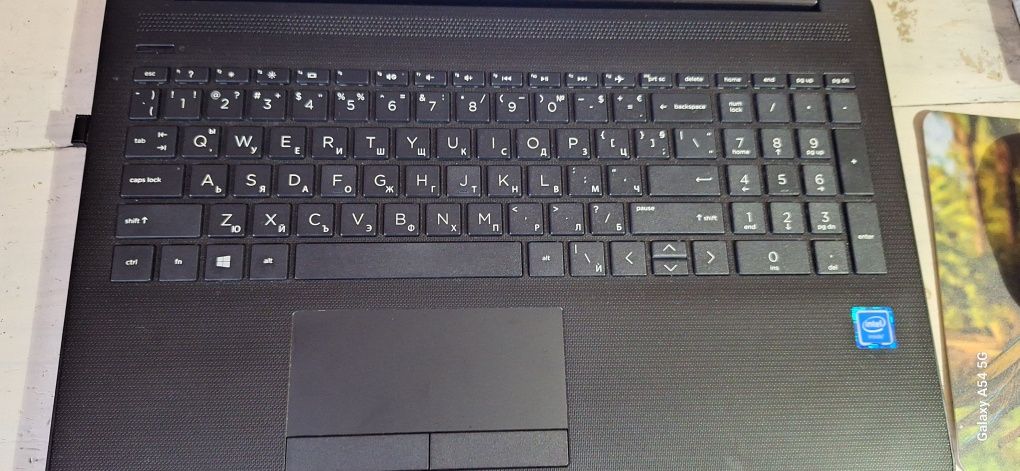 ПРОМОЦИЯ !! Продавам лаптоп HP