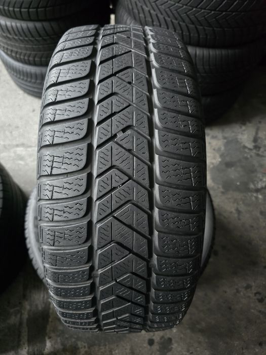 Pirelli 205/50 R17 93V MS iarnă