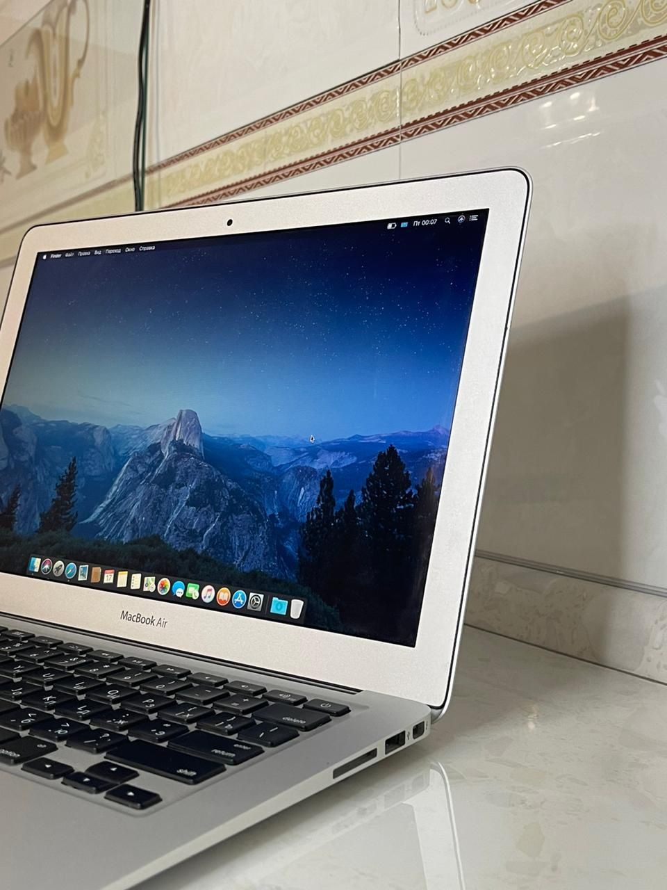 Продам MacBook air 13 dd3 или обмен!