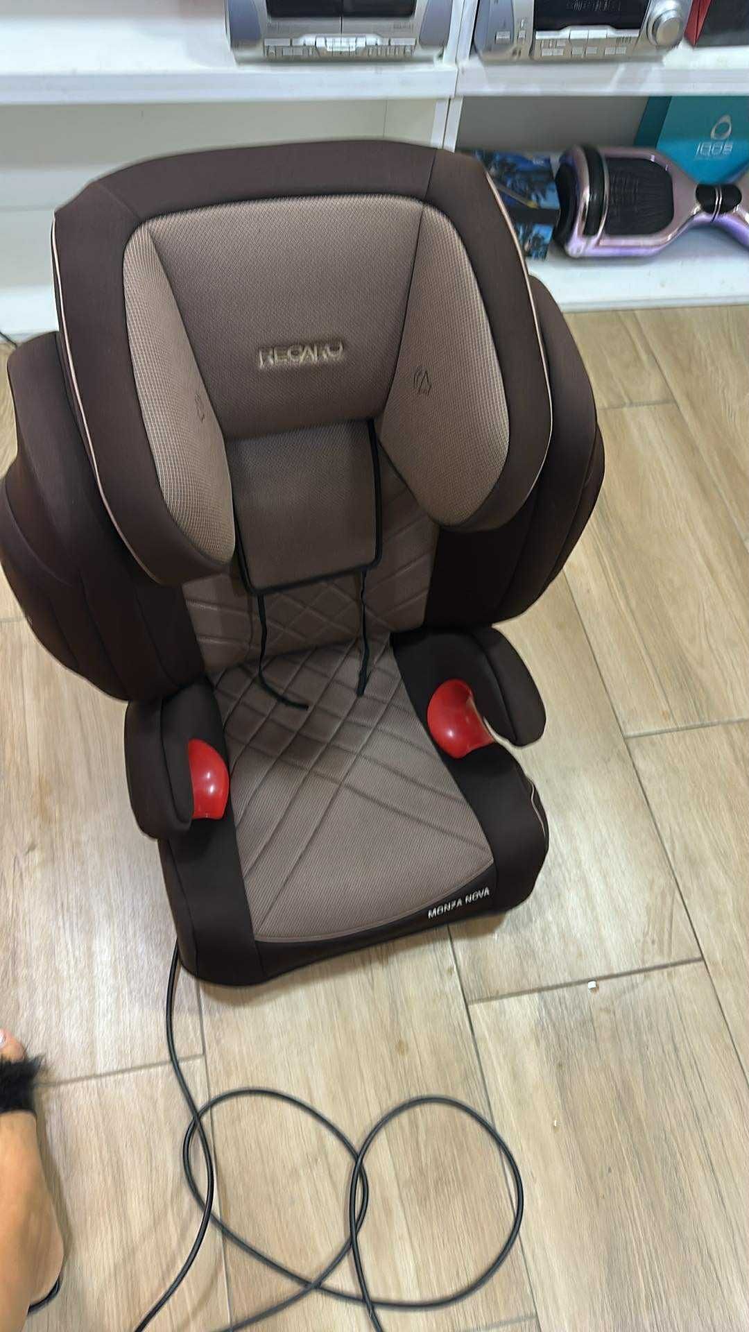 Стол за кола Recaro Monza