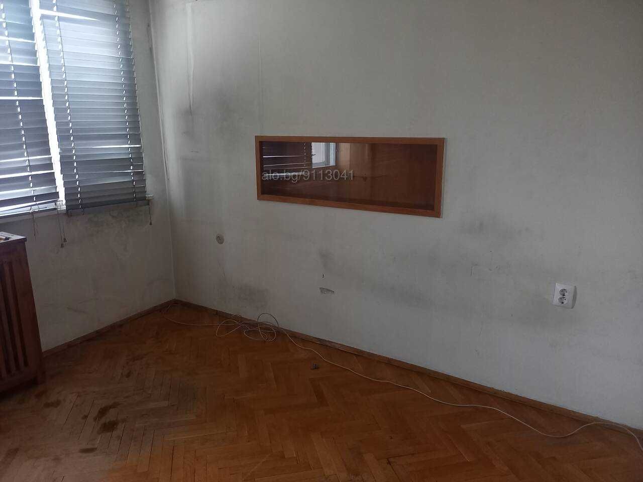 Продава се Тристаен апартамент в Пловдив, Младежки Хълм - 102 кв.м за 1373 €/кв.м - Снимка #3