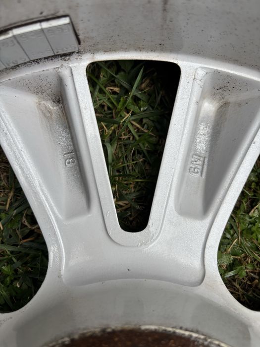 Jante aluminiu sunt pe 17