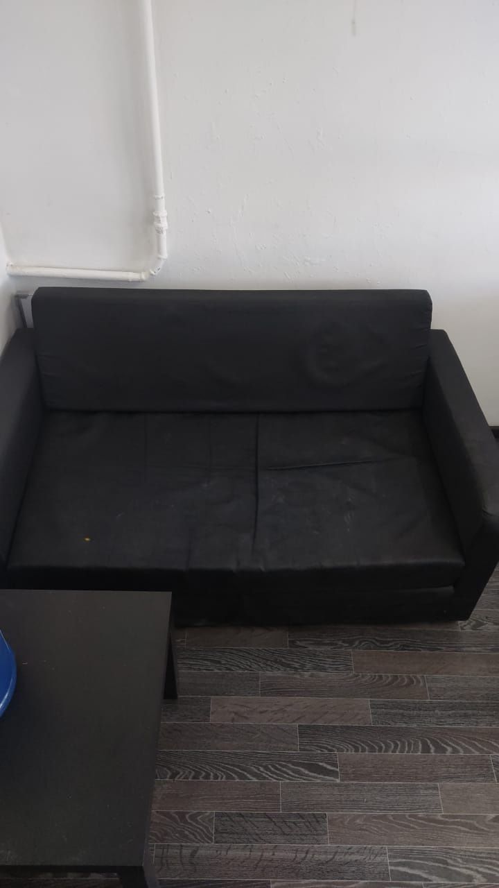 Продам диванчик Ikea