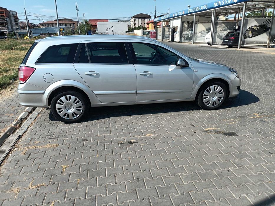 Vand masina Opel Astra H