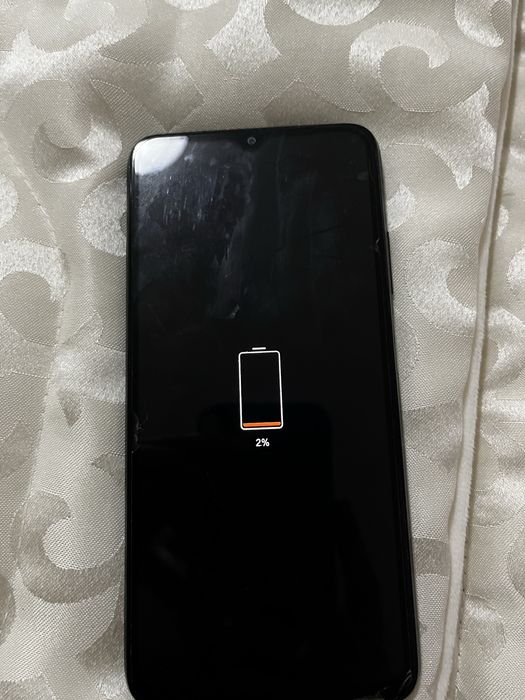 продам телефон Redmi 30000