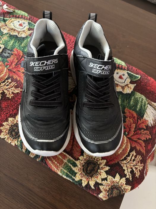 Маратонки Skechers