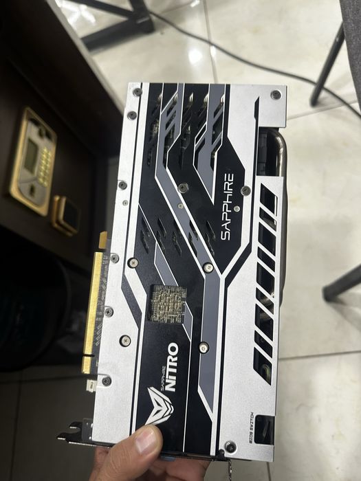 Sapphire nitro Amd rx580 8gb