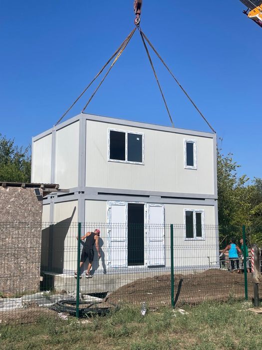 Containere Noi realizate la comanda orice tip de container preț bun