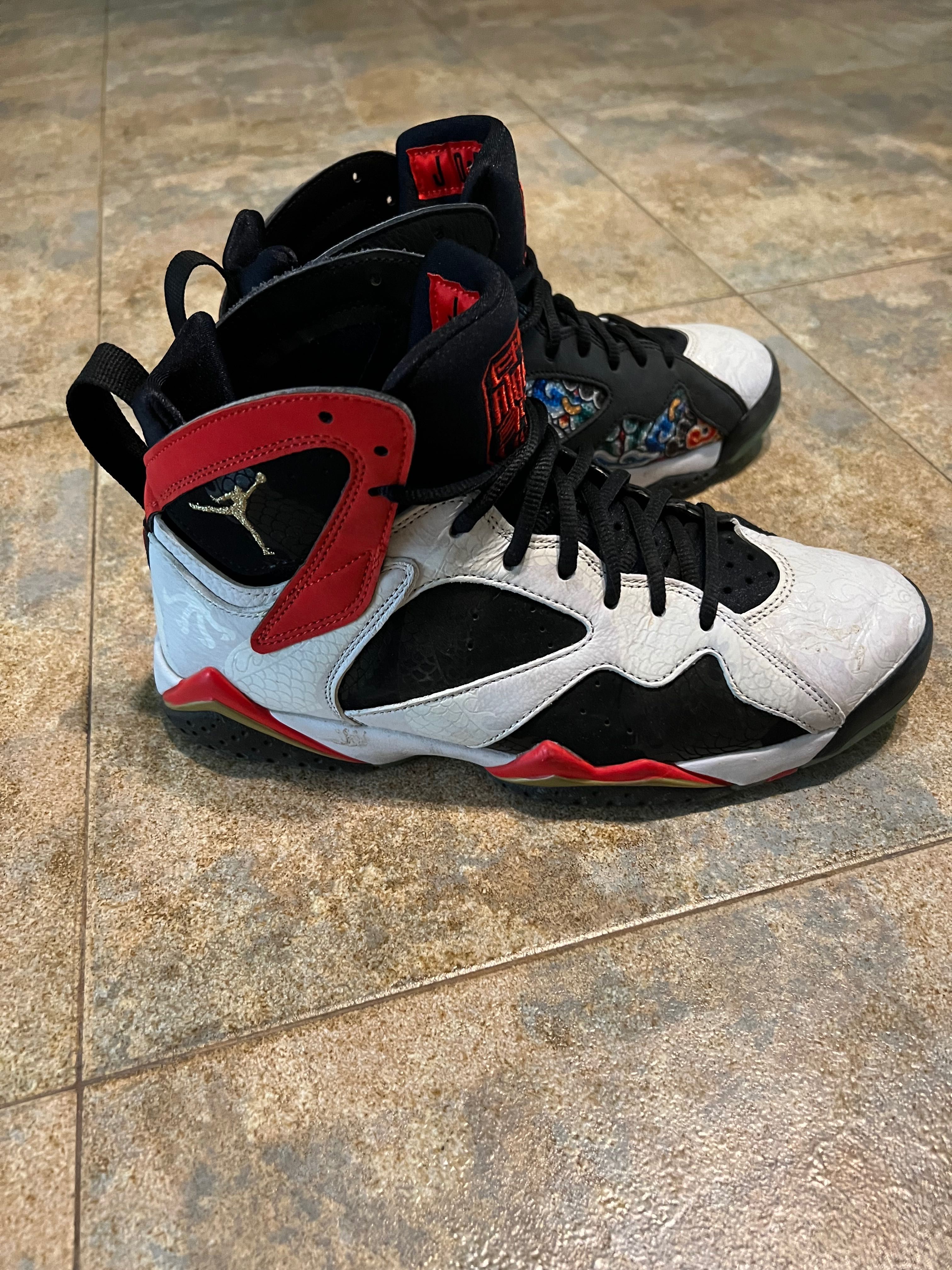 Nike Jordan обувки