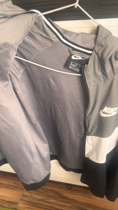 Geaca nike,de toamna