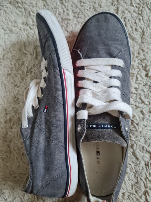 Tenisi Tommy Hilfiger sneaker  44 barbati pantofi