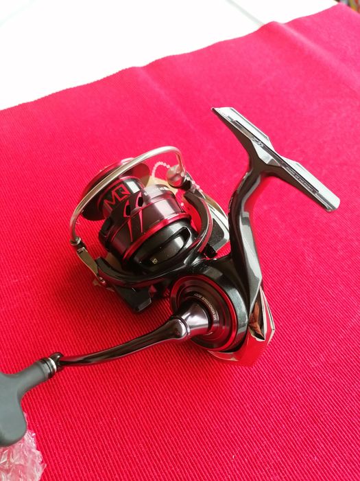 Mulinete Daiwa Ballistic MQ LT 3000 D