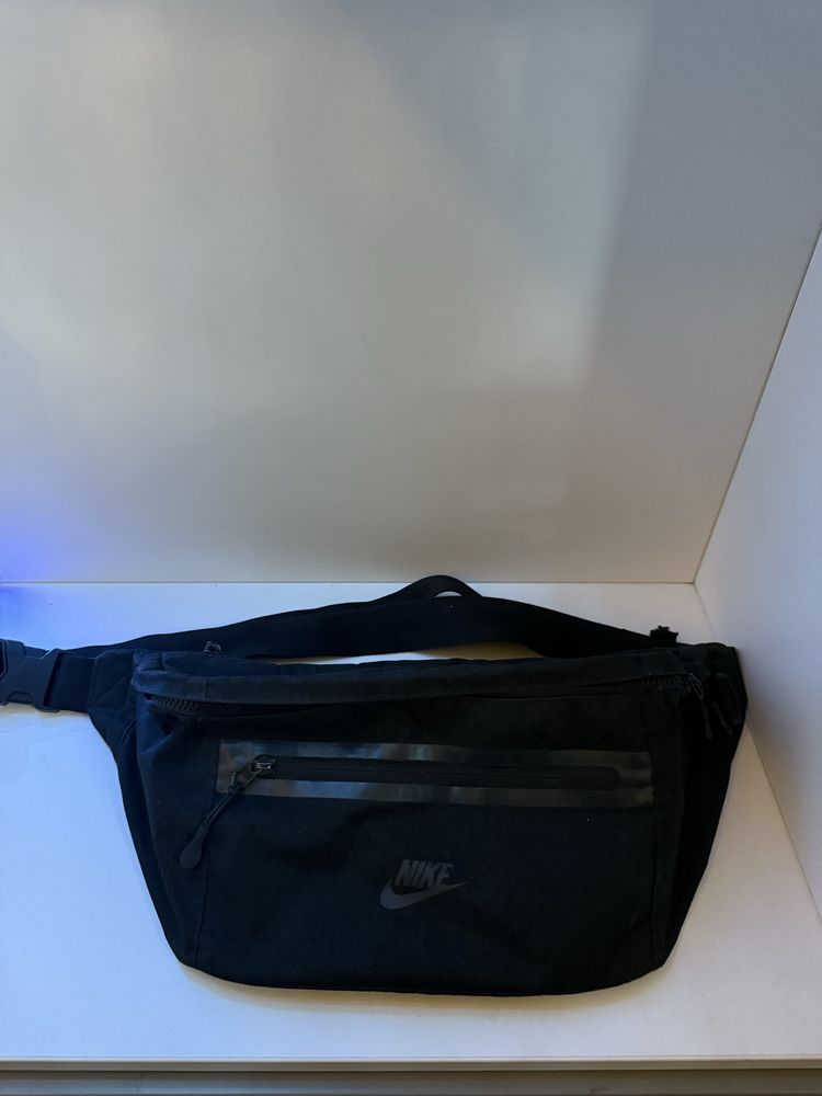 NIKE elmntl prm waistpack