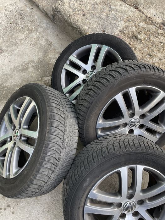 Jante aliaj cauciucuri/anvelope iarna 205/55/16 5x112 vw golf caddy