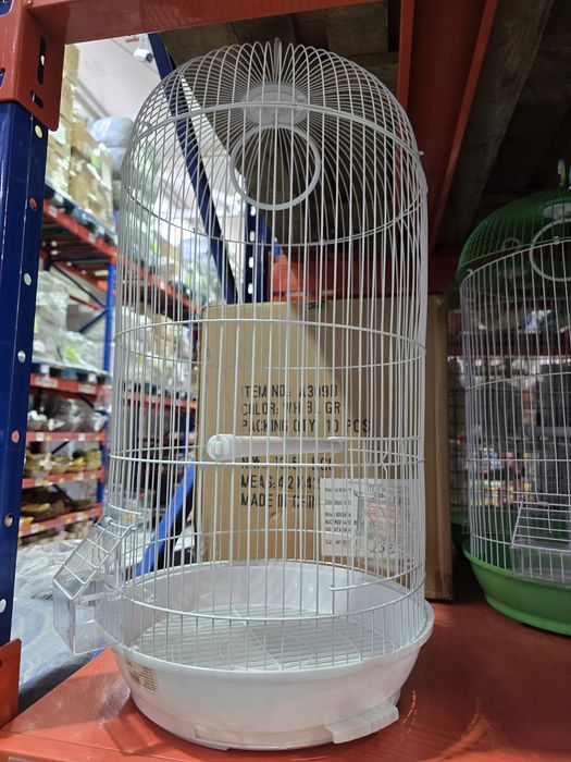 Colivie păsări papagali și canari