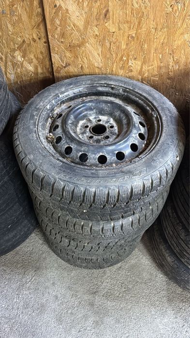 Шины зимние на железных дисках