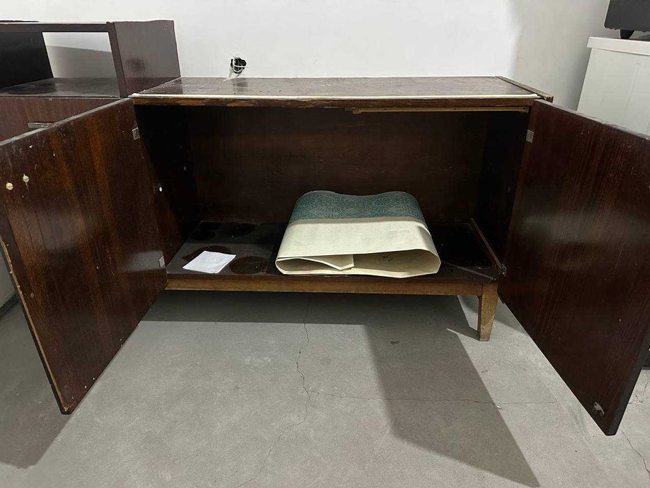 Продам  Комод подставка для телевизора