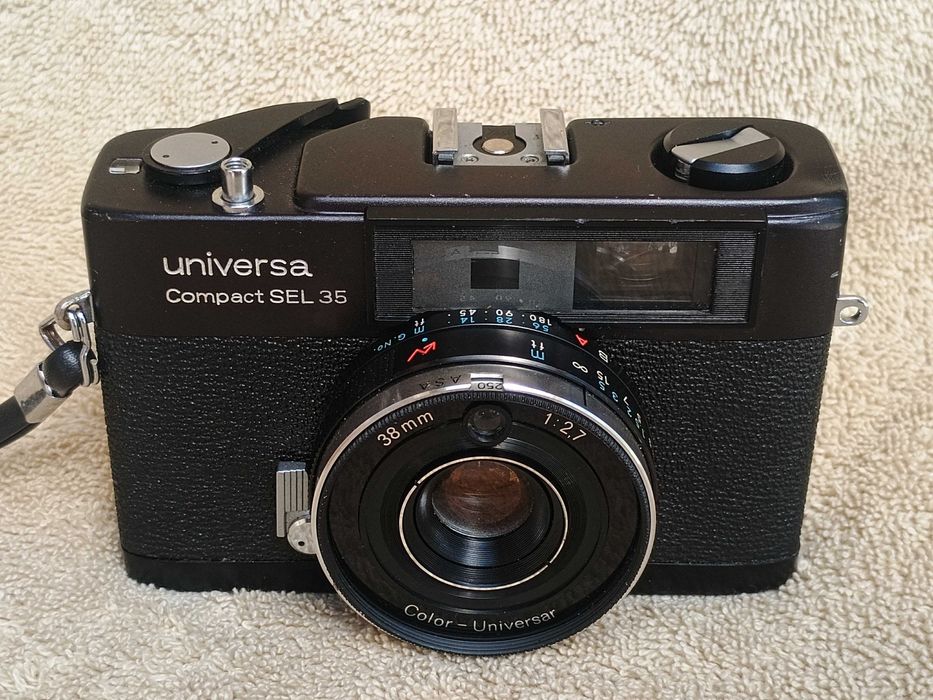Aparat foto Universa Compact SEL 35