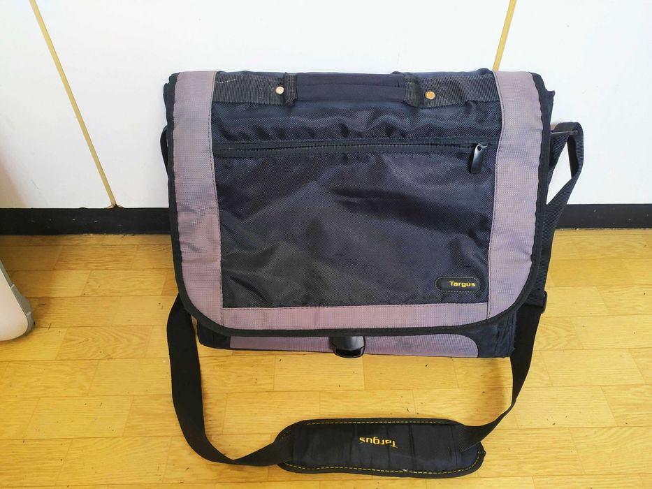 Чанта за лаптоп Targus