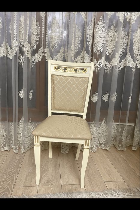 Стулья для гостинной, 26 штук б/у,