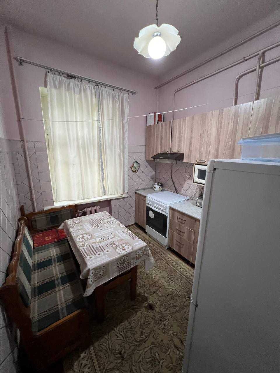 Продаетс 3х ком на Лабзаке 3 этаж Анхор