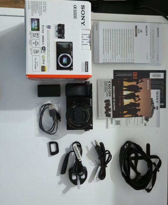 Sony a6000 mirrorless (Power Zoom lens kit) (ILCE-6000 L) cu card SD