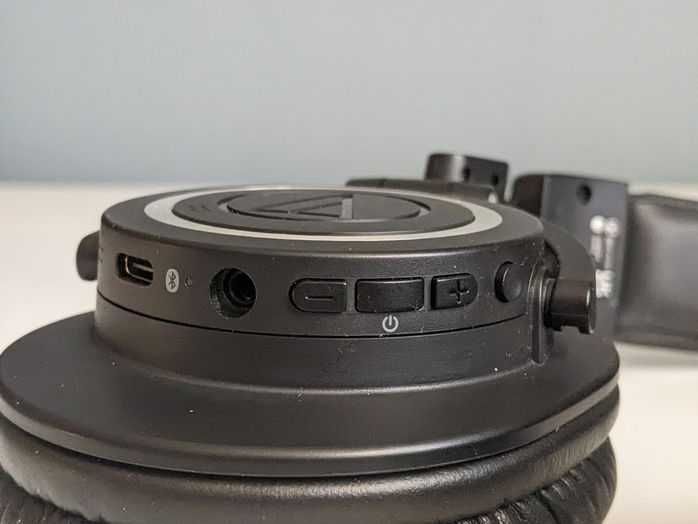 продам новый наушник Audio-Technica ATH-M50XBT2/Bluetooth/3,5 мм TRS