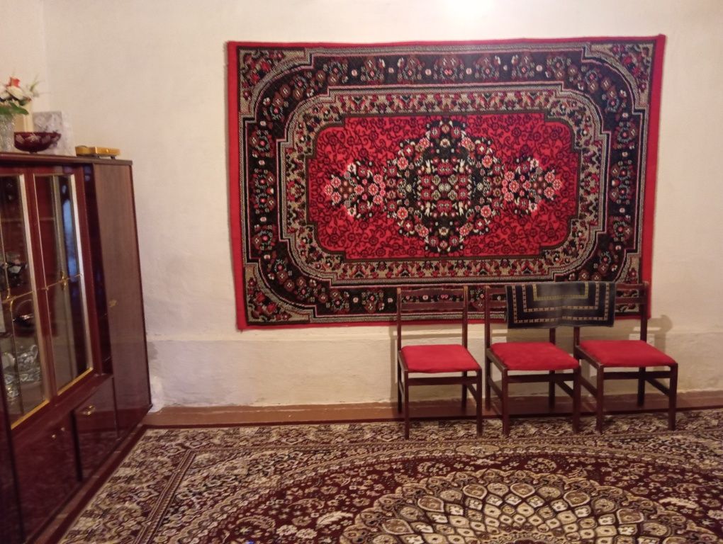 3 хонали ховли сотилади