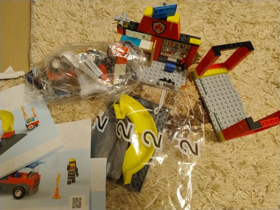 Lego statie pompieri