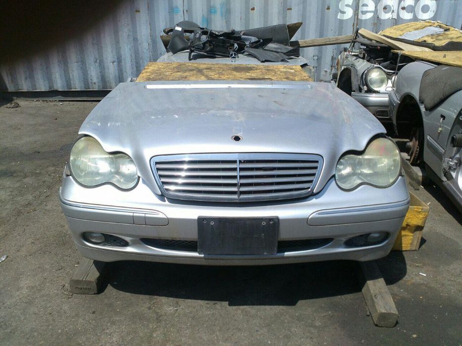 На Мерседес-mersedes W203 С-класс-седан-универсал m111, 271, 112, 272