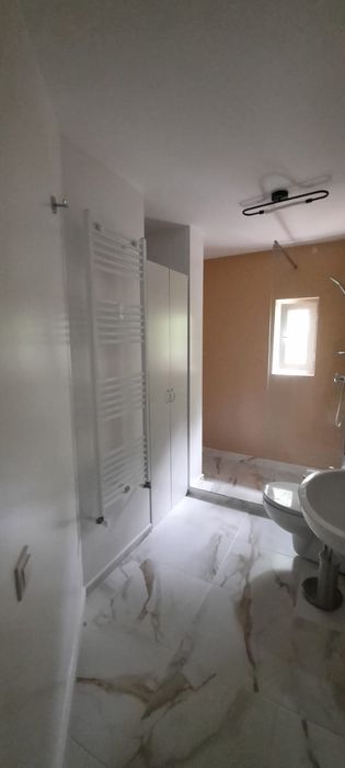 Inchiriez apartament locuibil/ spatiu Bucur Obor