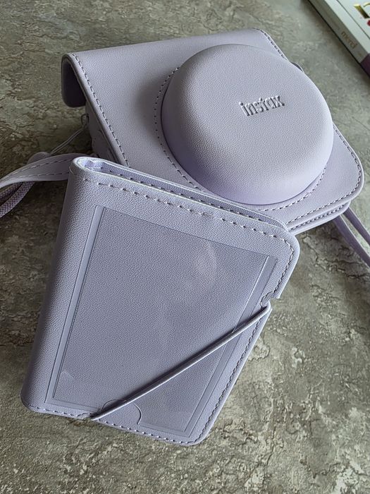 Фотоапарат Instax mini 12