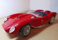 Ferrari 250 testarossa macheta auto la scara 1 18 bburago