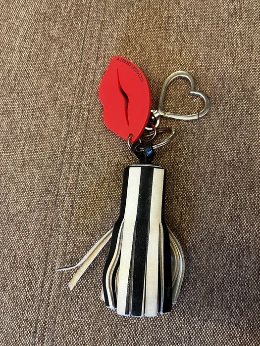 Breloc Victoria’S Secret