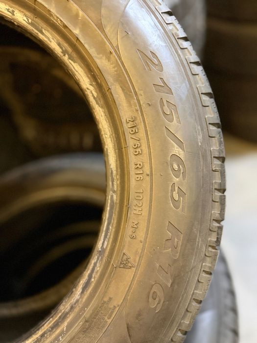 215/65/16 Pirelli, în stare bună!